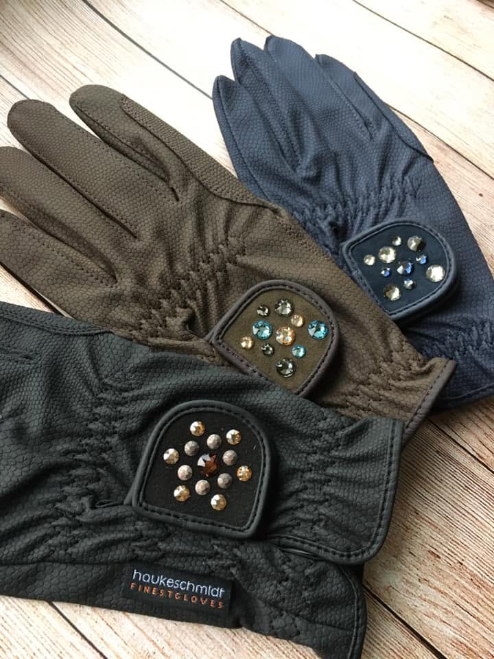 A Touch of MagicTack Gloves